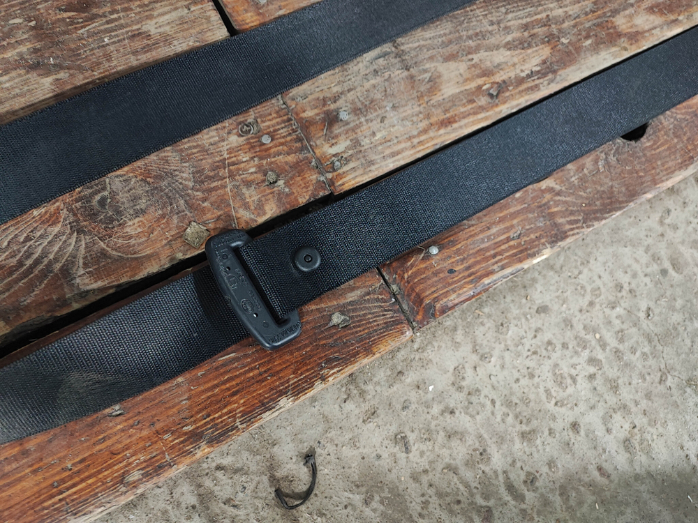 Ремень передний левый Mercedes C-Class (W205) 14-23 Б/У Оригинал A2058603985