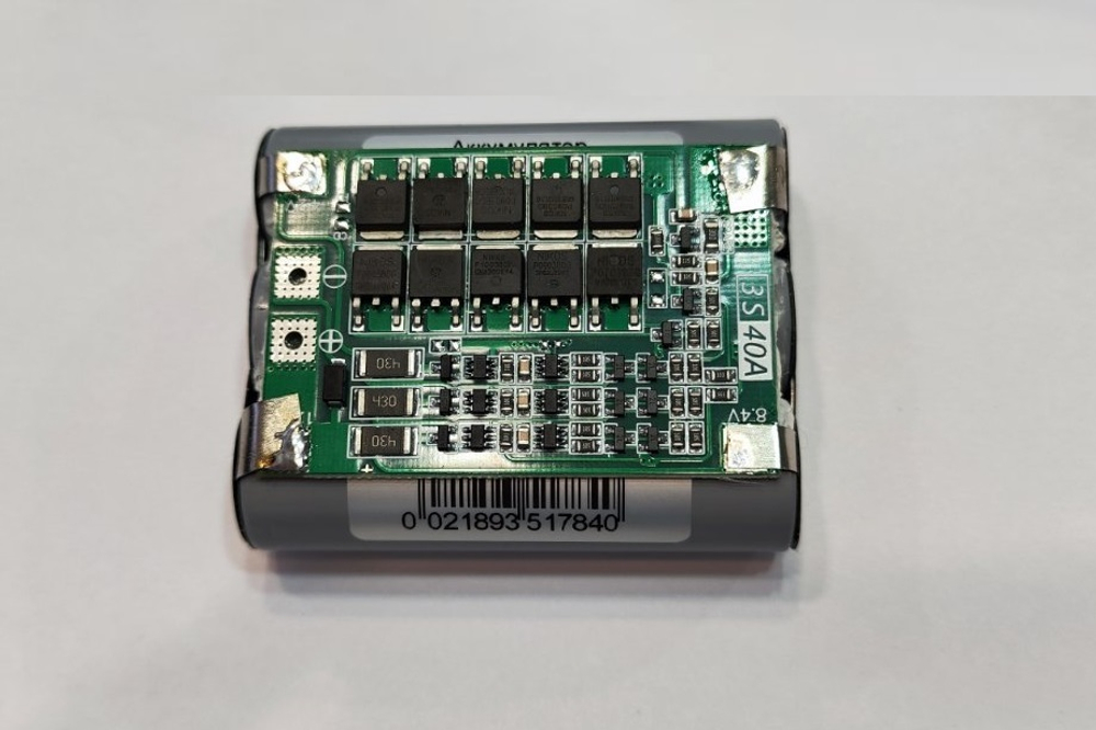 Сборка аккумуляторов 12В по требованию заказчика