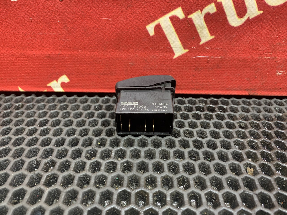 Кнопка управления подвеской