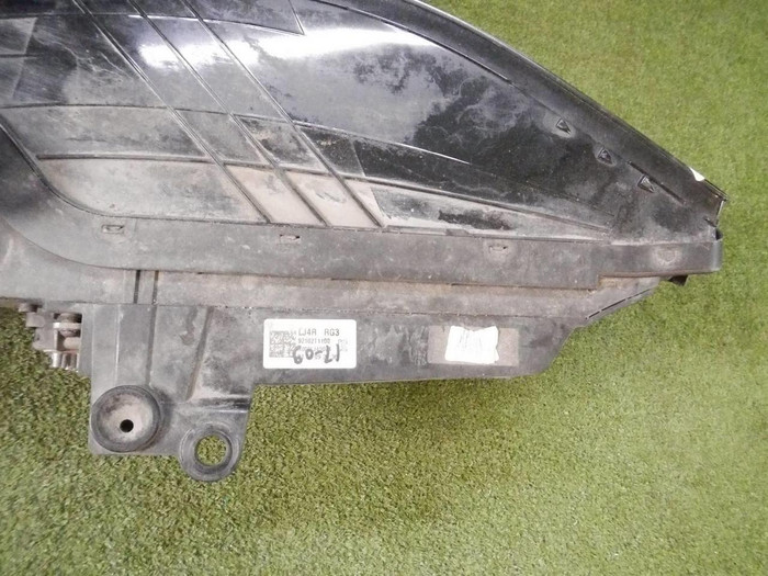 Фара правая Genesis G80 2 (2020-2024) LED