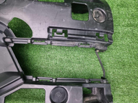 Кронштейн переднего бампера RH BMW 5er G30 (20-23)