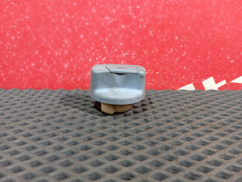 Крышка бака AdBlue