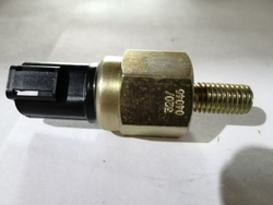 Датчик давления  320/04046