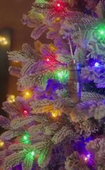 Ель заснеженная «Аляска» с 2в1 встроенной гирляндой (Литая+пвх) 210 см / 2,1 м