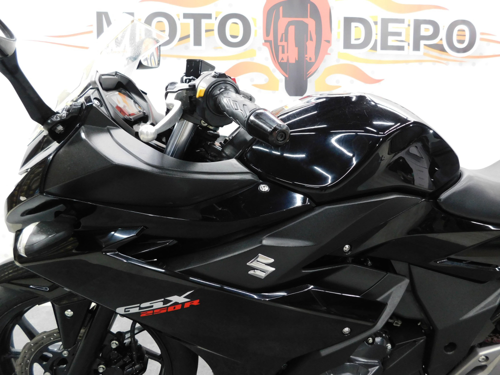 Suzuki GSX250R , 2018