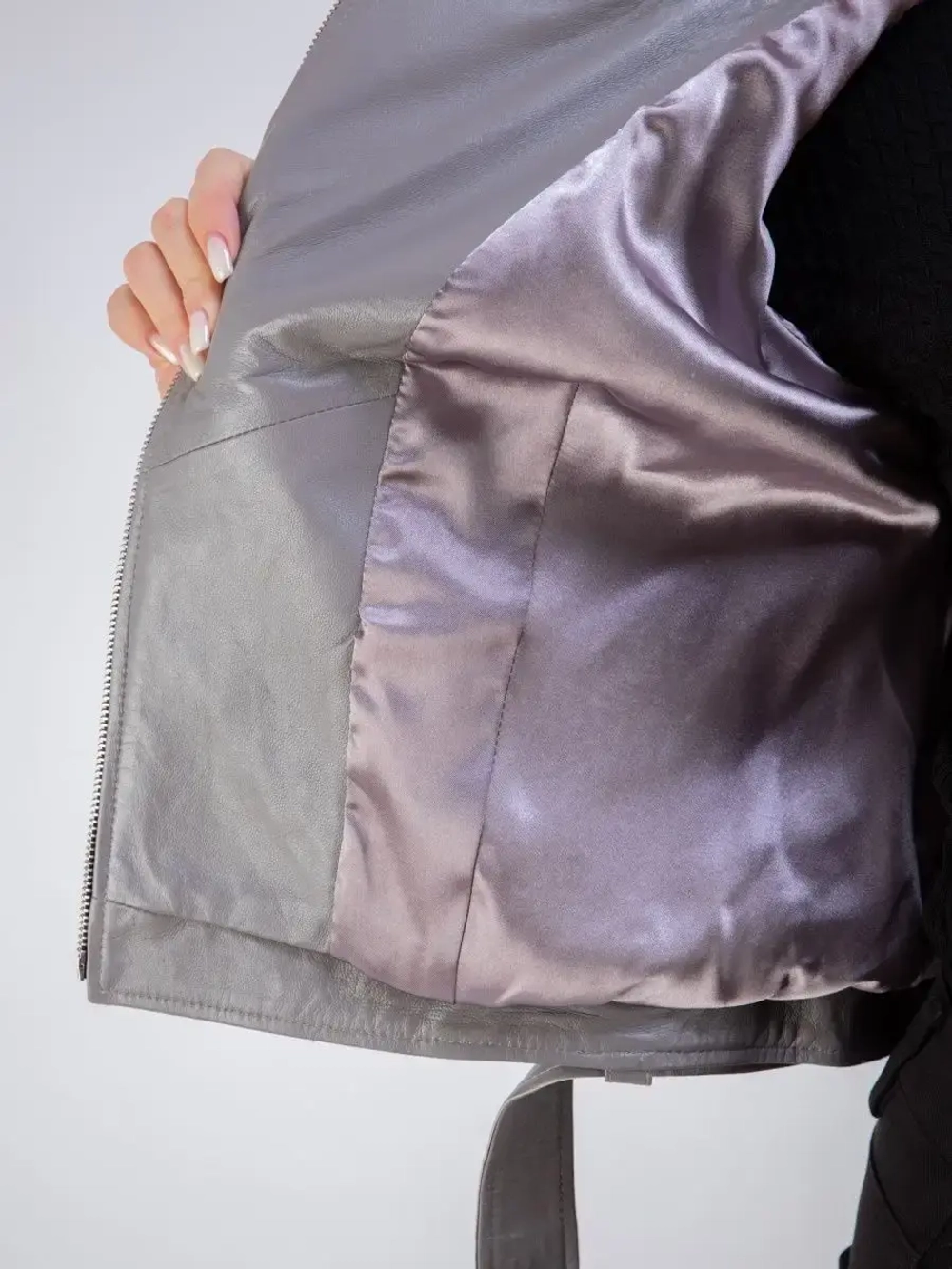 Косуха кожаная куртка демисезонная