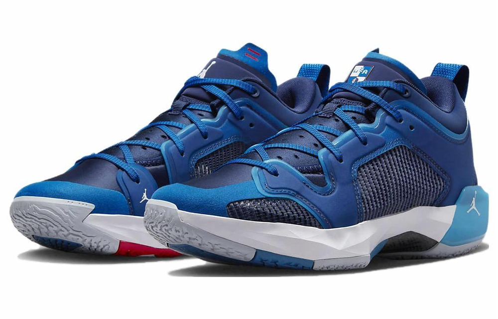 Кроссовки Jordan Air Jordan 37 Low "Fraternity"