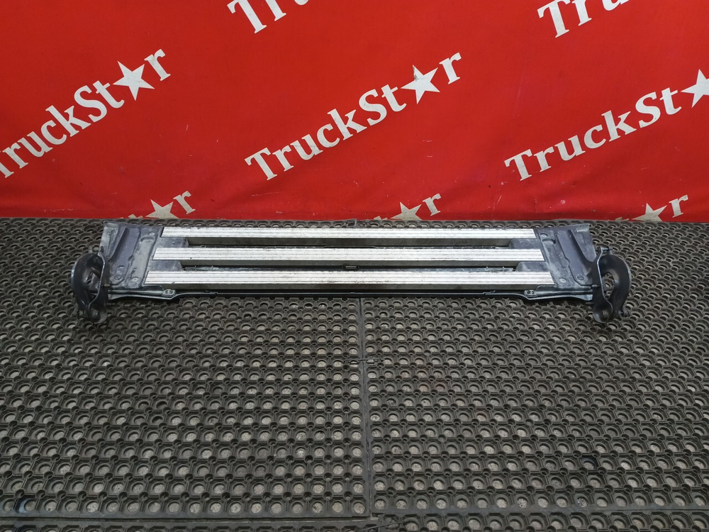 Подножка обслуживания в сборе 2021г