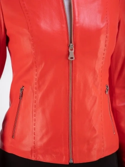 Кожаная куртка демисезонная на молнии