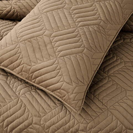 Покрывало 160x220 Sofi De MarkO Армандо песочное