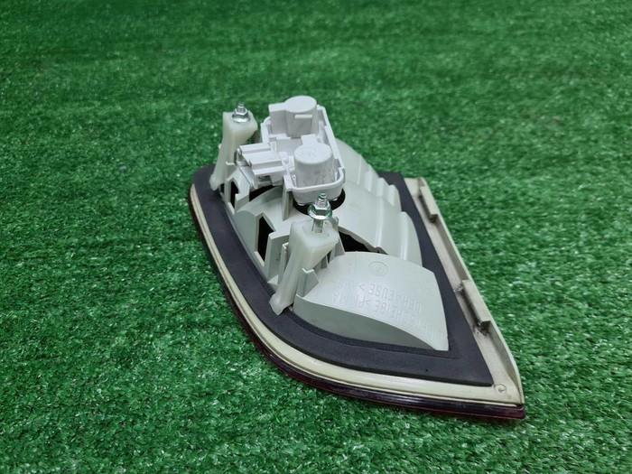 Фонарь правый внутренний Mercedes B W245 2005-2011