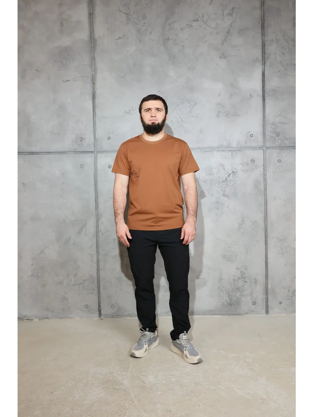 Спортивные брюки