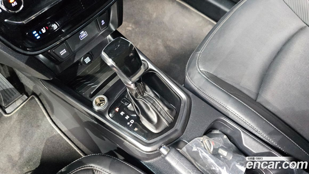 KG Mobility (Ssangyong) Very New Tivoli Бензин 1.5 2WD (10.2020)