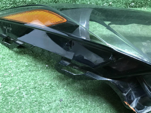 Стекло фары правое Lexus NX 1 (2014-2017)