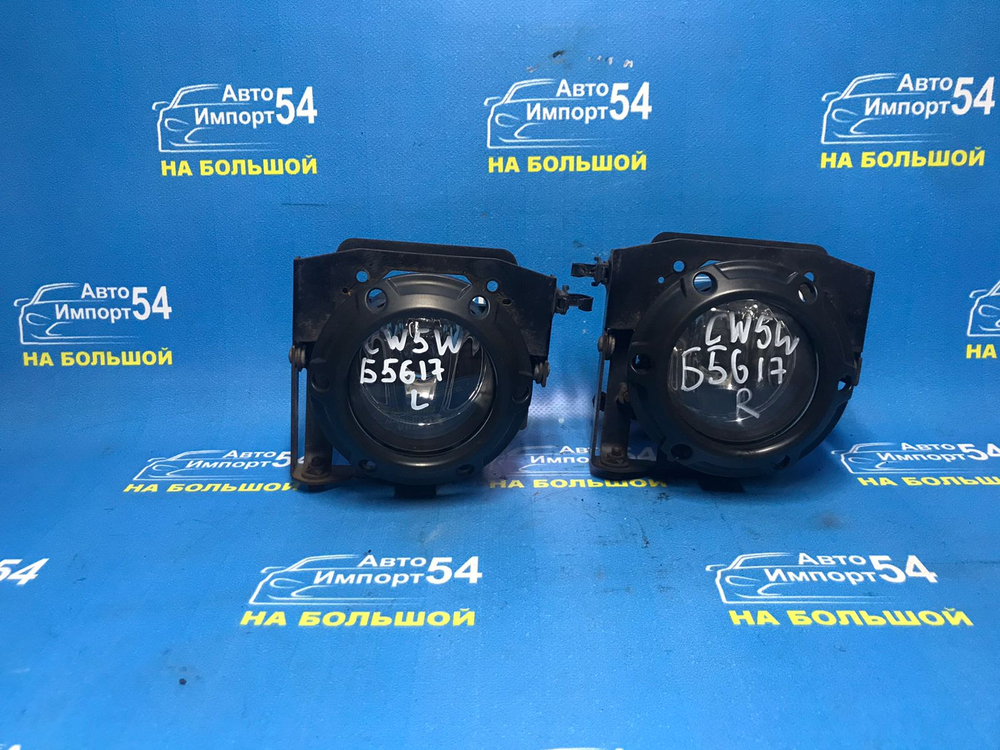 Туманка левая MITSUBISHI OUTLANDER 2005-2009