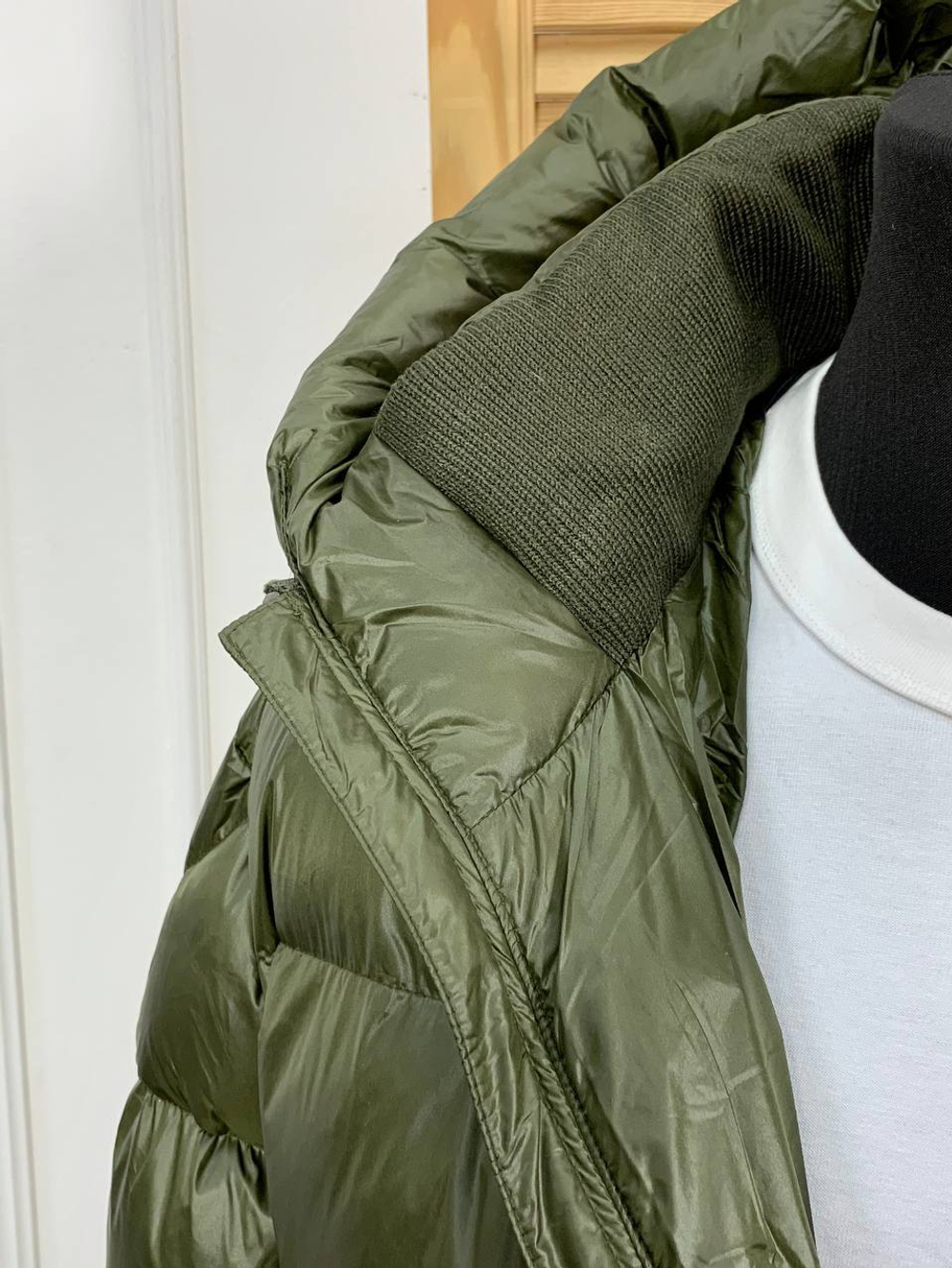 Пуховик Moncler