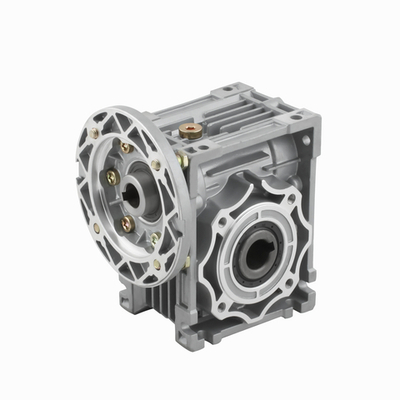 Редуктор червячный INNORED 040 (i=50) вал вх./вых. 105*14/18 мм