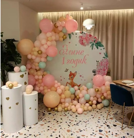 Фотозона круглая с баннером