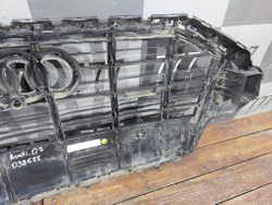 Решетка радиатора Audi Q7 (4M) 19-нв Б/У Оригинал 4M0853651AGMX3