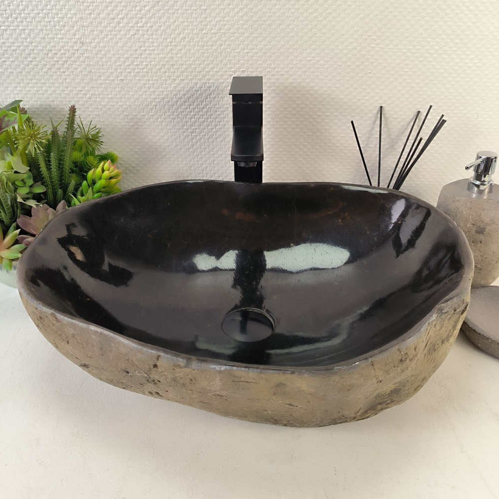 Раковина из речного камня RS-65226 52*40*15 0862