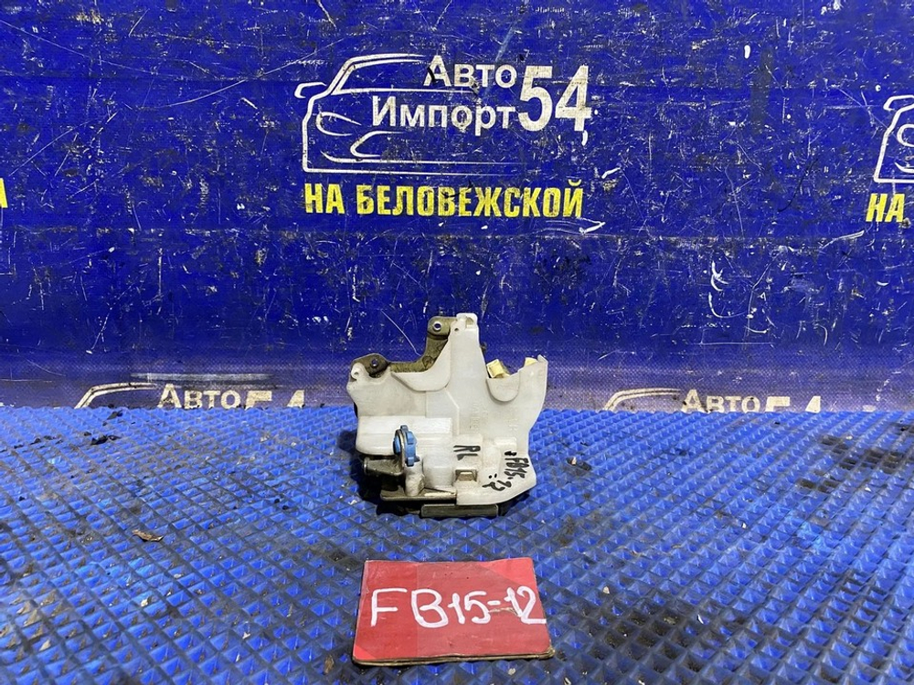 Замок двери задней левой NISSAN SUNNY 2001