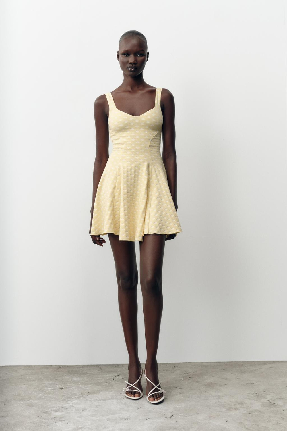 ZARA ПЛАТЬЕ-СКЕЙТЕР ИЗ ЭЛАСТИЧНОЙ ЖАККАРДОВОЙ ТКАНИ, ЖЕЛТЫЙ