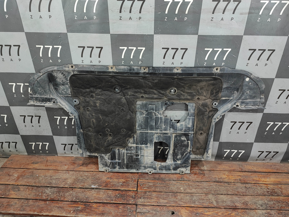 Защита двигателя Geely Coolray 19-нв Б/У Оригинал 5030028300