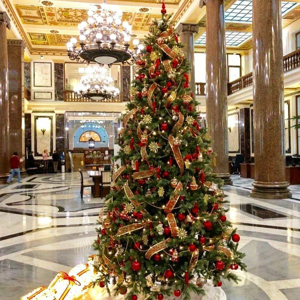 Елка искусственная СКАЗОЧНАЯ (литая хвоя+пвх) большая интерьерная