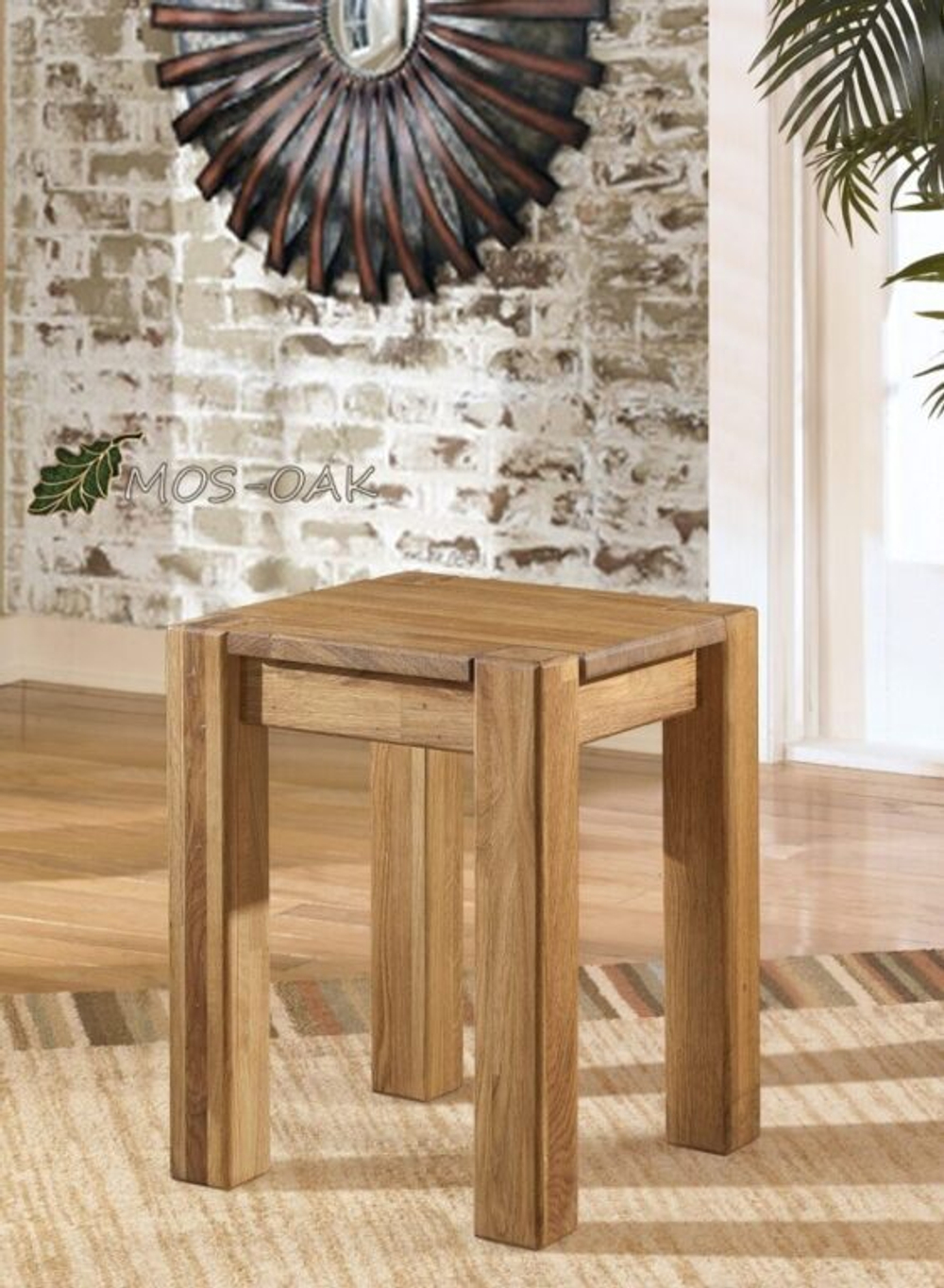 Табурет из массива дуба Клермон-01