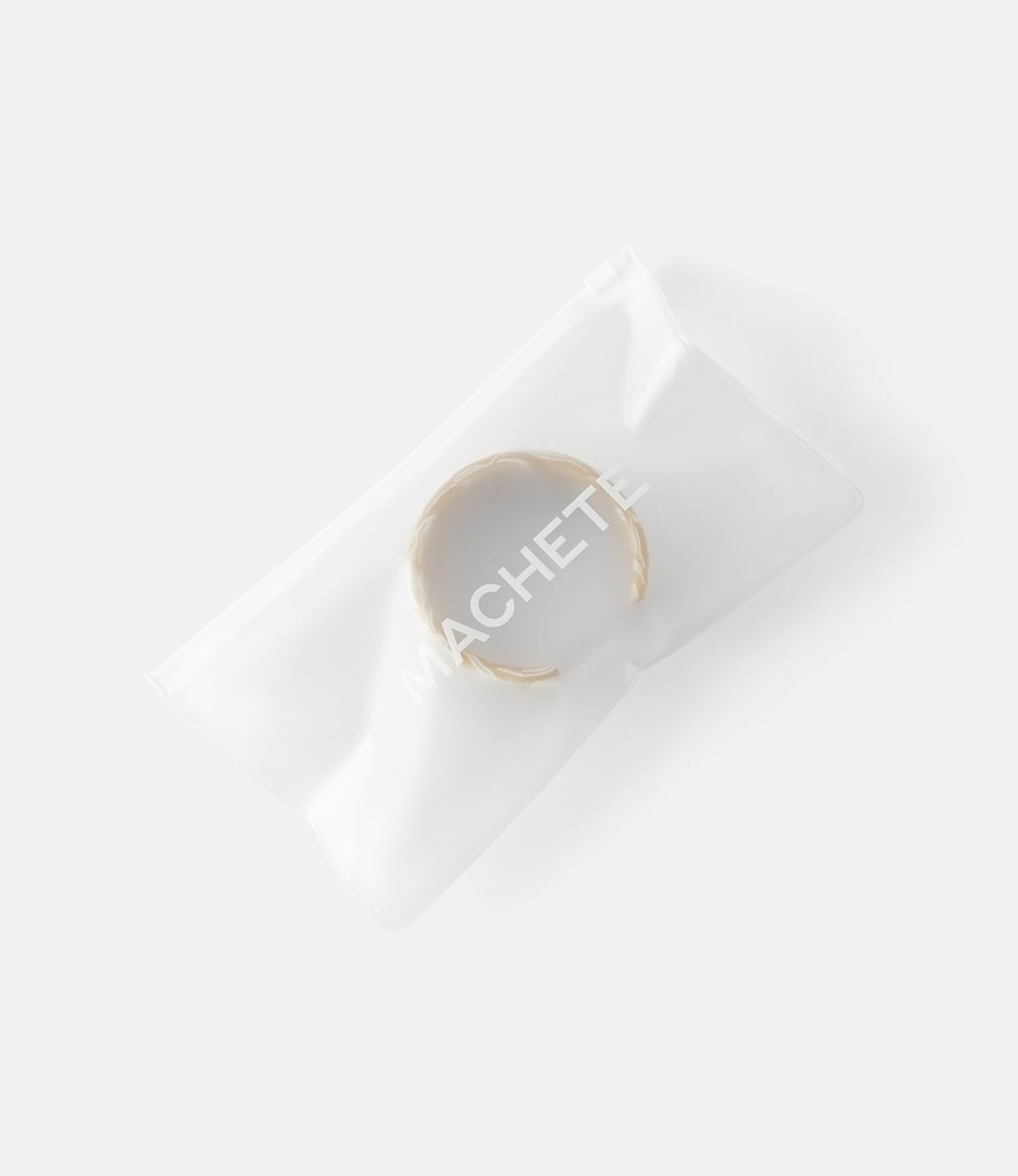 Machete Jumbo Cuff in Ivory — браслет из ацетата