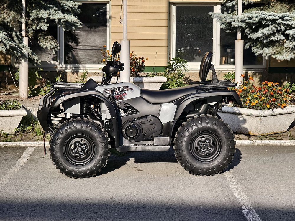 Квадроцикл BALTMOTORS BM700 EFI серый