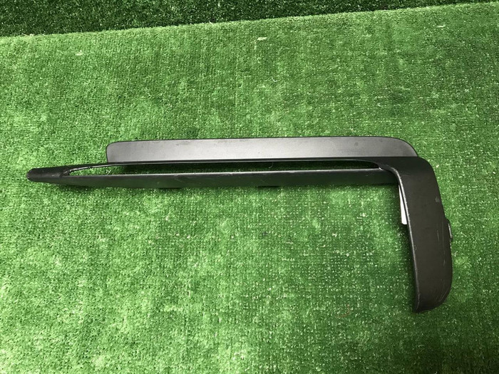 Накладка переднего бампера Porsche Cayenne 3 17-23