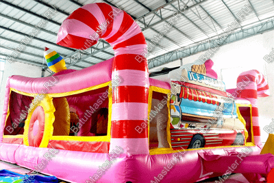 Коммерческий надувной батут "Мороженое розовое" 6*4*2,8 м