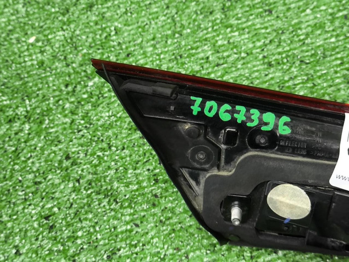 Фонарь правый внутренний Mercedes E W213 (20-23)