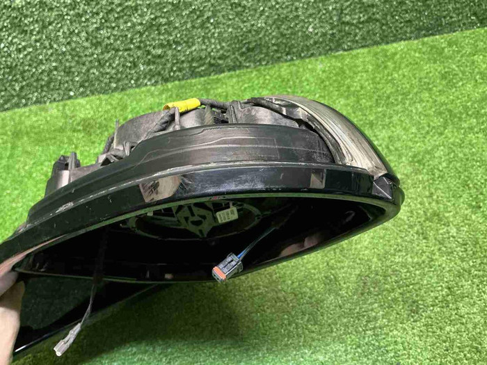 Зеркало правое BMW X6 F96 (2019-н.в.) 9 контактов