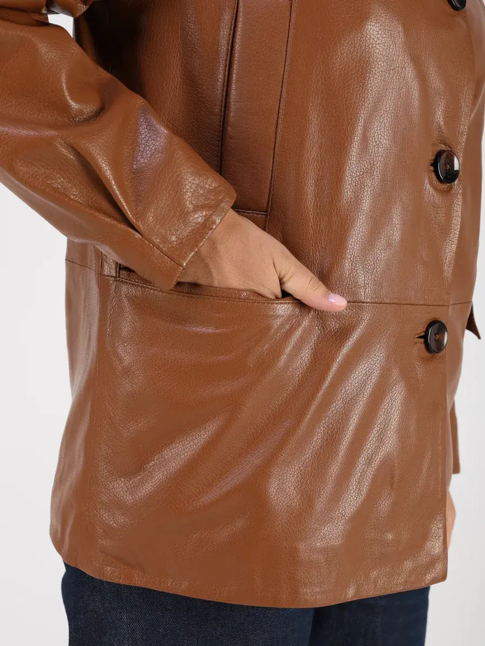 Кожаная куртка демисезонная