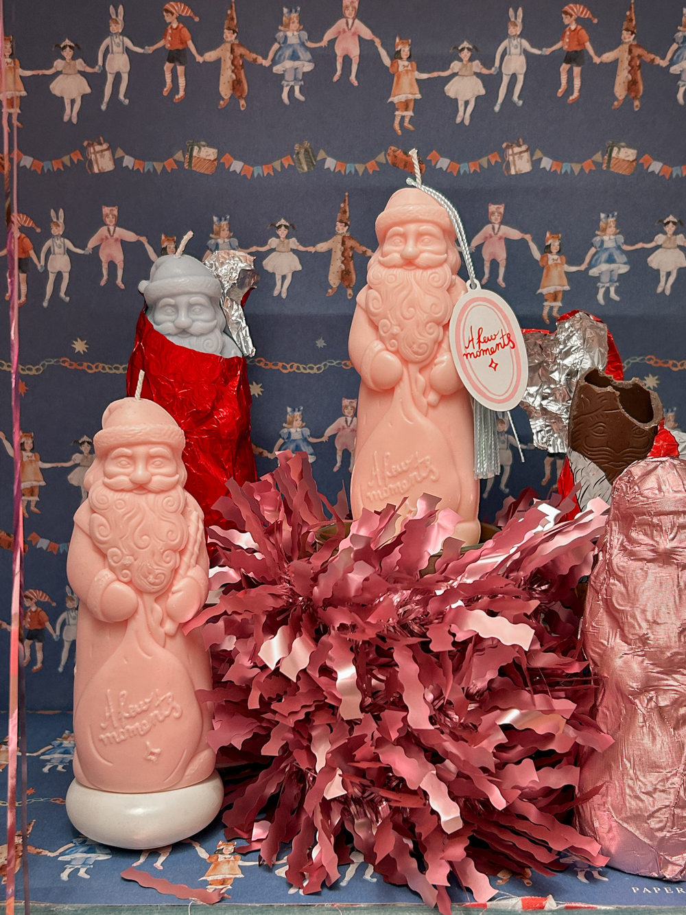 Новогодняя свеча "Шоколадный Дед Мороз"