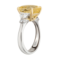 Кольцо с Желтым Сапфиром и бриллиантами, R0020-40/1