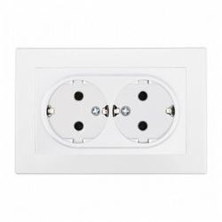 Розетка двойная с заземлением и со шторкой Arte Milano SET06-2 SET06-double-40-2 white