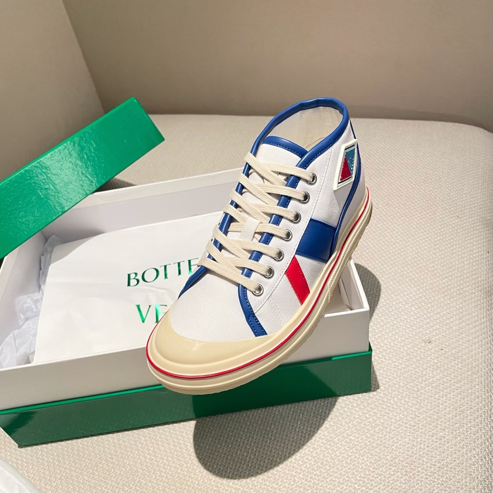 Bottega Veneta Sneaker (4 colors)