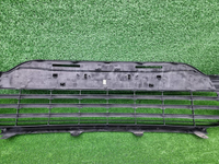 Решетка переднего бампера Toyota Camry xv70 20-нв