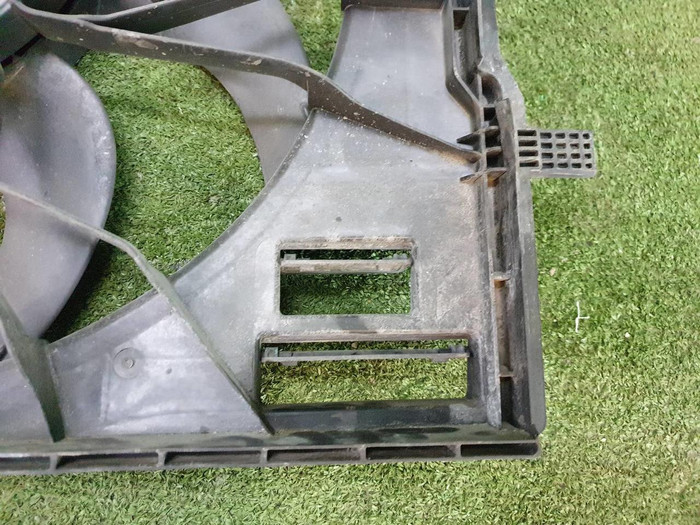 Диффузор с вентилятором Volvo XC60 2 (2017-н.в.)