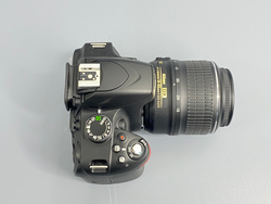 Nikon D3200 kit 18-55mm 200 кадров