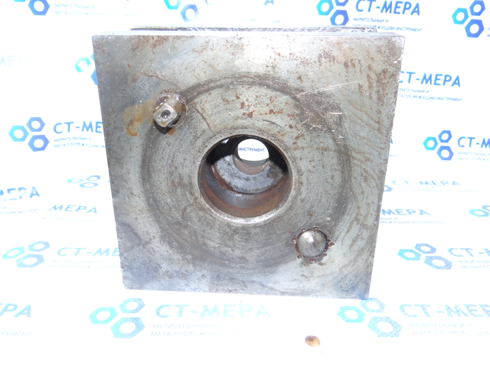 Резцедержатель 150х150х85мм (следы экспл)
