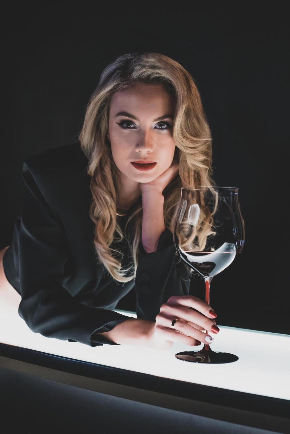 Бокал для красного вина Bourgundy Grand Cru  1050 мл Sommeliers Black Series  Riedel