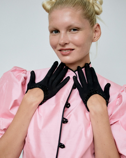 Перчатки короткие с вырезом и декором в виде россыпи в тон