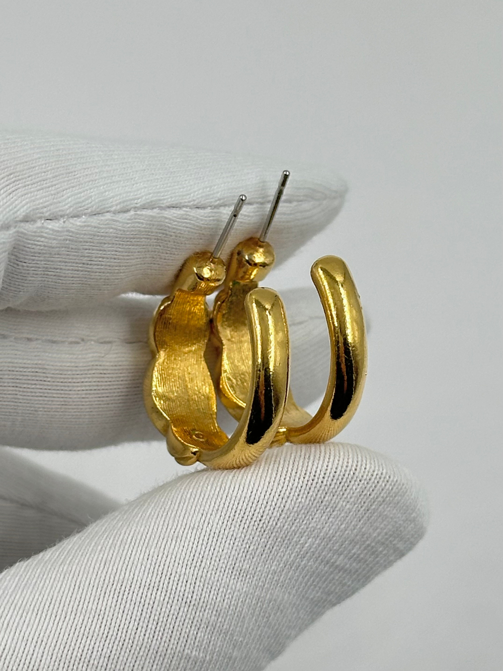 Серьги кольца с синими кабошонами Avon