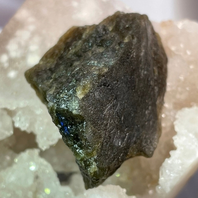 34855 Лабрадор необработанный 40мм