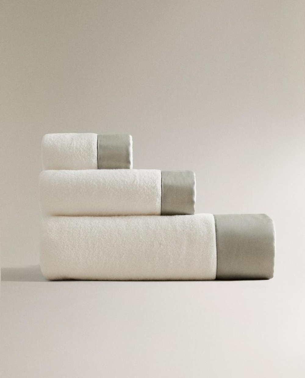 ZARA HOME БАННОЕ ПОЛОТЕНЦЕ С ПОЛОСОЙ, МЯТНЫЙ