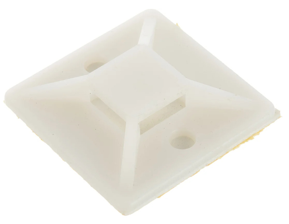 Площадка самоклеяющаяся 40*40мм под хомуты (100шт/уп)